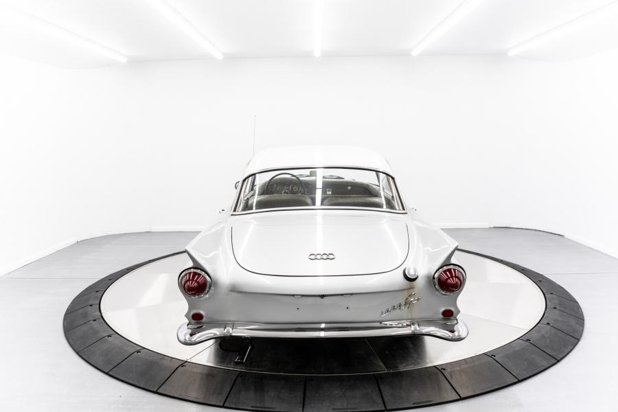  Auto Union 1000 SP Coupe 1960 года  (фото 3 из 84)
